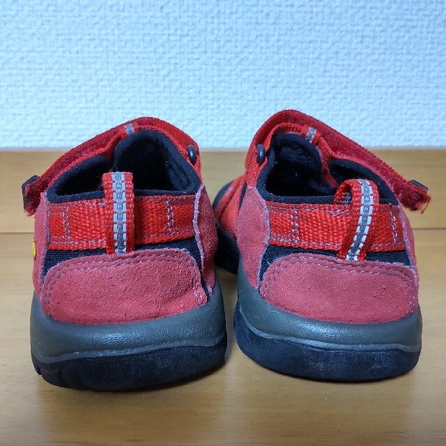 KEEN(キーン)のキーンサンダル18 キッズ/ベビー/マタニティのキッズ靴/シューズ(15cm~)(サンダル)の商品写真