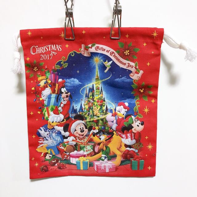 Disney(ディズニー)のディズニー 巾着 クリスマス エンタメ/ホビーのおもちゃ/ぬいぐるみ(キャラクターグッズ)の商品写真