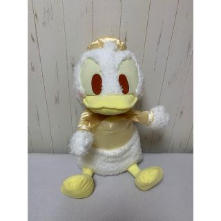 ディズニー(Disney)のドナルドダック あかいほっぺ メガジャンボホワイトゴールドねそべりぬいぐるみ(ぬいぐるみ)