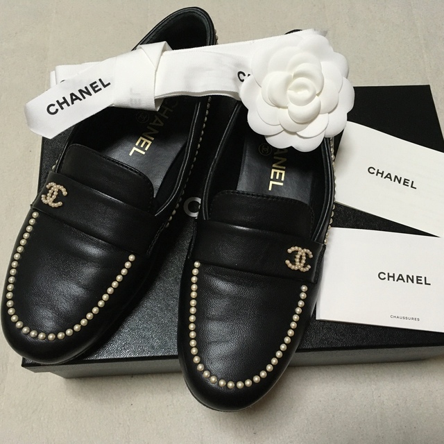 ブランド雑貨総合 CHANEL - ローファー ラムスキン パール美品 CHANEL