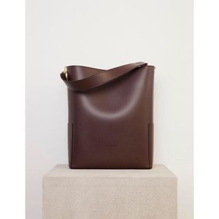 ミラオーウェン(Mila Owen)のrandeboo bucket bag (dark brown)(ショルダーバッグ)