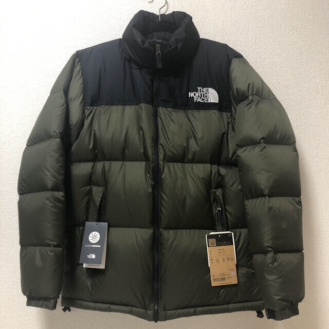 THE NORTH FACE(ザノースフェイス)のノースフェイス ヌプシ ニュートープ　Lサイズ　新品 メンズのジャケット/アウター(ダウンジャケット)の商品写真