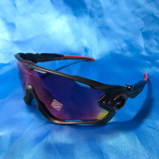 OAKLEY JAWBREAKER MATTE BLACKのサムネイル