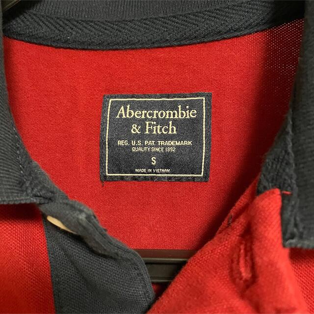 Abercrombie&Fitch(アバクロンビーアンドフィッチ)のアバクロ　ポロシャツ メンズのトップス(ポロシャツ)の商品写真