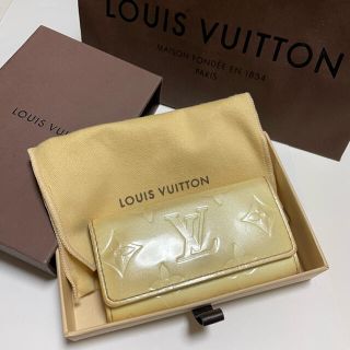 ルイヴィトン(LOUIS VUITTON)のLOUISVUITTONルイヴィトンキーケース(キーケース)