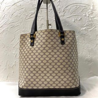 セリーヌ(celine)の【極美品】CELINE トートバッグ マカダム柄 ブラゾン金具 レザー 白(トートバッグ)