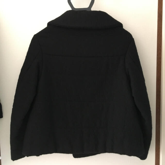 COMME des GARCONS(コムデギャルソン)のtricot COMME des GARÇONS 丸襟 ピーコート レディースのジャケット/アウター(ピーコート)の商品写真