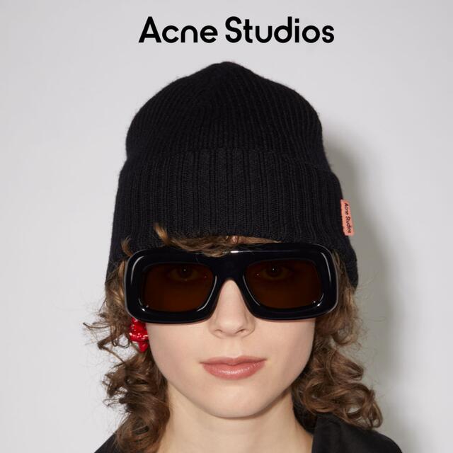 ACNE(アクネ)のAcne Studios♡未使用♡リブビーニーハット レディースの帽子(ニット帽/ビーニー)の商品写真