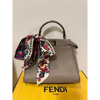 フェンディ(FENDI)のR♡様専用　FENDI ピーカーブ(ショルダーバッグ)