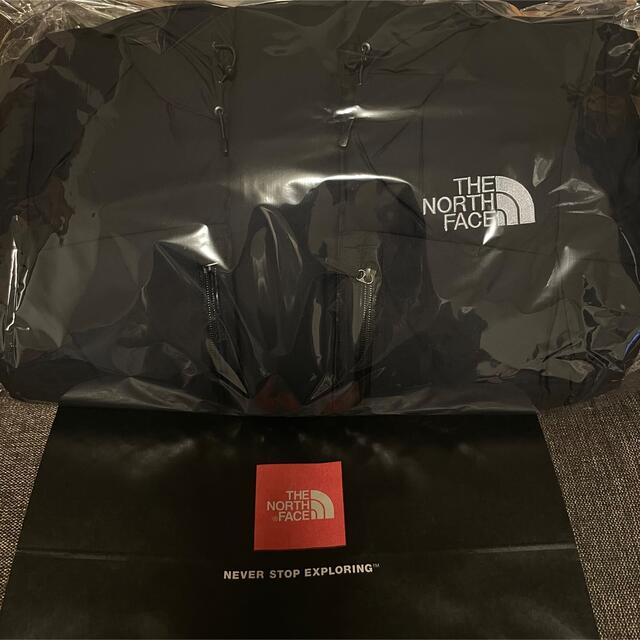 THE NORTH FACE(ザノースフェイス)の21AW バルトロライトジャケット【L】ブラック 新品・未開封品 ノースフェイス レディースのジャケット/アウター(ダウンジャケット)の商品写真