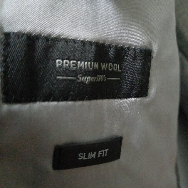 UNIQLO(ユニクロ)の2着セット　ユニクロ　プレミアムウール　XXL メンズのジャケット/アウター(テーラードジャケット)の商品写真