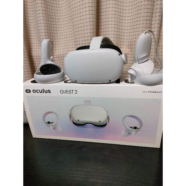 [美品] OculusQuest 2 64GB ACアダプタ・充電ケーブル未使用 スマホ/家電/カメラのPC/タブレット(PC周辺機器)の商品写真