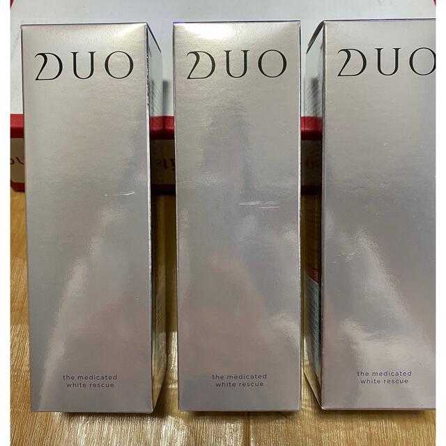 DUO 薬用ホワイトレスキュー　泡状美白美容液４０g×３本