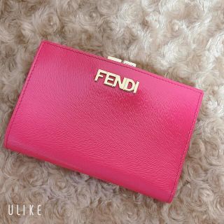 フェンディ(FENDI)のフェンディ　ガマ口　コンパクト　財布　ピンク(財布)