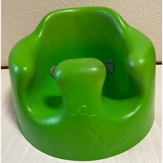 Bumbo(バンボ)のバンボ　グリーン キッズ/ベビー/マタニティのキッズ/ベビー/マタニティ その他(その他)の商品写真