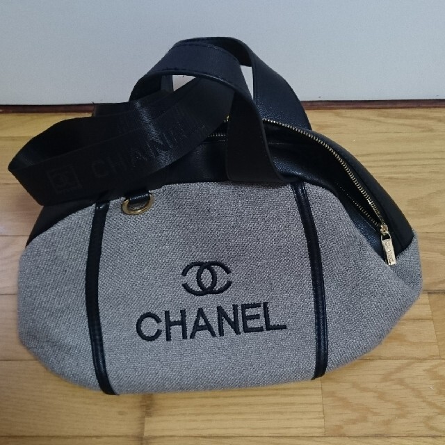 ノベルティーCHANEL ノベルティー バッグ