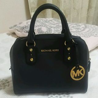 Michael Kors - マイケルコース バッグ 黒の通販 by りんりん shop ...