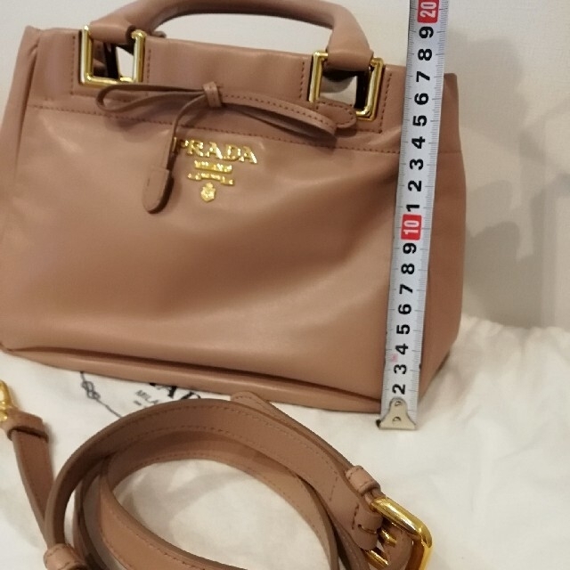 PRADA(プラダ)のプラダ　バッグ レディースのバッグ(ハンドバッグ)の商品写真