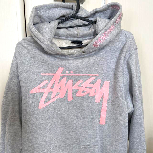 stussy ロゴスウェットパーカーパーカー