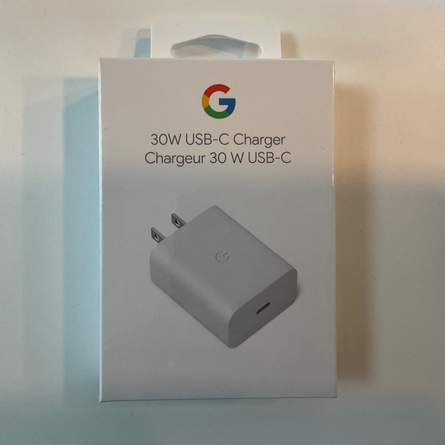 Google(グーグル)の【新品・未開封】Google純正 30W USB-C 充電器 スマホ/家電/カメラのスマートフォン/携帯電話(バッテリー/充電器)の商品写真