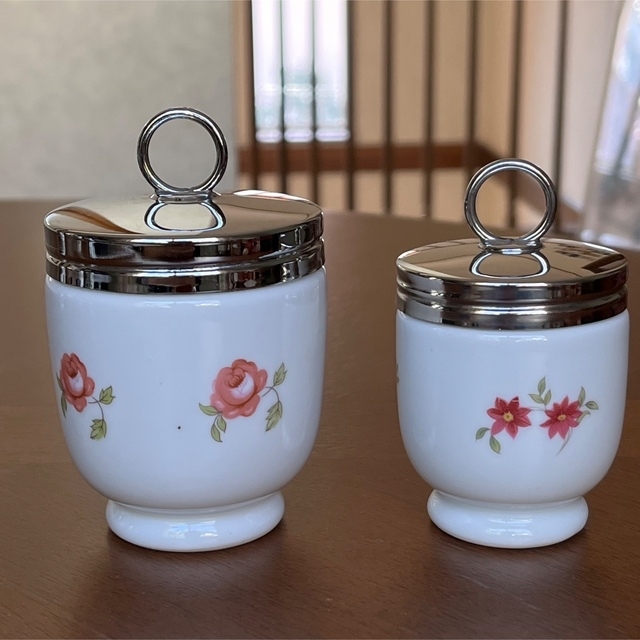 Royal Worcester(ロイヤルウースター)の【レア美品】我が家のエッグコドラー　登場(^^) インテリア/住まい/日用品のキッチン/食器(食器)の商品写真