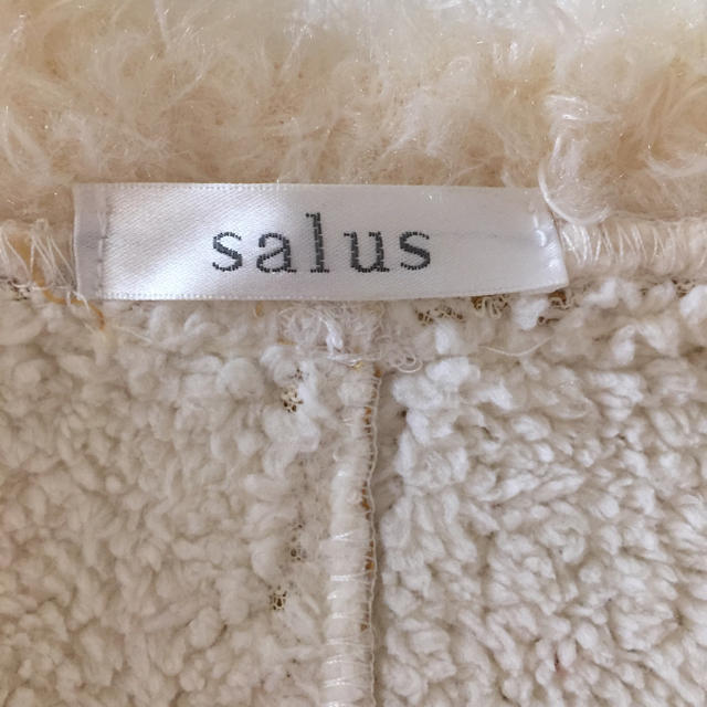 salus(サルース)の☆salus  サルース  モコモコベスト☆  美品 レディースのトップス(ベスト/ジレ)の商品写真