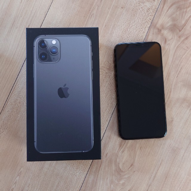 人気のファッションブランド! iPhone - iphone11pro 256gb simロック