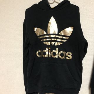 アディダス(adidas)のadidas パーカー 黒ゴールド(パーカー)