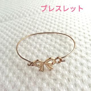 クレアーズ(claire's)のclaire's ブレスレット　リボンデザイン(ブレスレット/バングル)