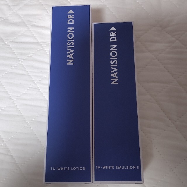 ナビジョンDR TAホワイトローション＋ホワイトエマルジョン 人気の雑貨