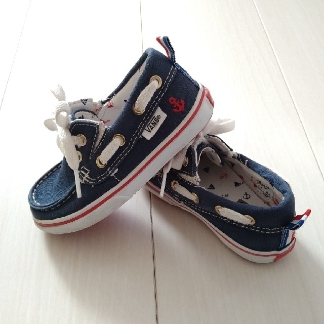 VANS(ヴァンズ)のVANS　スニーカー キッズ ベビー キッズ/ベビー/マタニティのベビー靴/シューズ(~14cm)(スニーカー)の商品写真