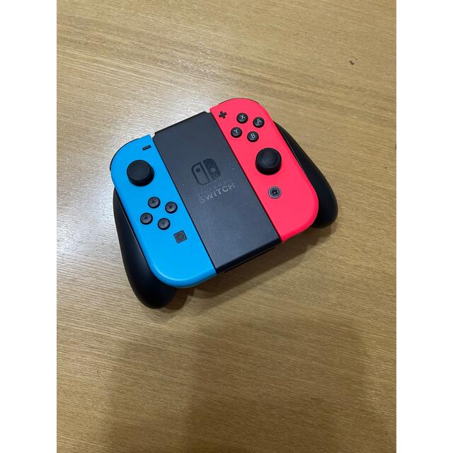 Nintendo Switch Joy-Con セット　グリップ付ゲームソフト/ゲーム機本体