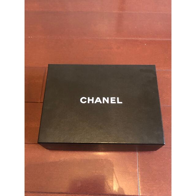 CHANEL(シャネル)のシャネル　キャビアスキンポーチ レディースのファッション小物(ポーチ)の商品写真