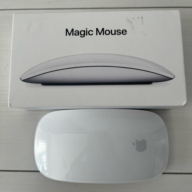 Mac (Apple)(マック)のMagic Mouse2 スマホ/家電/カメラのPC/タブレット(PC周辺機器)の商品写真