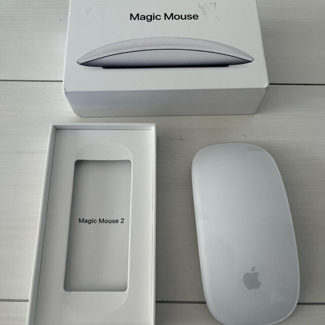 Mac (Apple)(マック)のMagic Mouse2 スマホ/家電/カメラのPC/タブレット(PC周辺機器)の商品写真