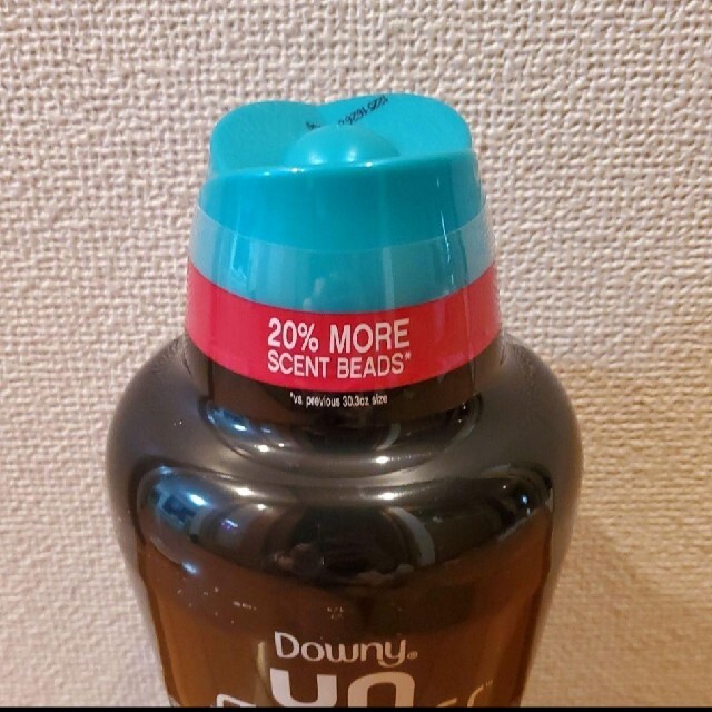 Downy ダウニー ビーズ 1.06kg 37.5oz フレッシュ インテリア/住まい/日用品の日用品/生活雑貨/旅行(洗剤/柔軟剤)の商品写真