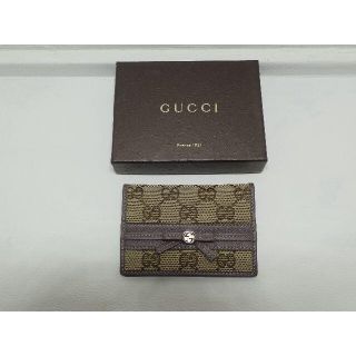 グッチ(Gucci)の【995】グッチ　2つ折り　パスケース(パスケース/IDカードホルダー)