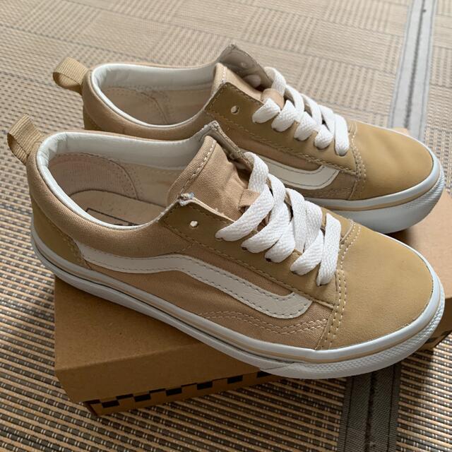 VANS(ヴァンズ)のVANS オールドスクール　キッズ　20cm  スニーカー バンズ 綺麗です☆ キッズ/ベビー/マタニティのキッズ靴/シューズ(15cm~)(スニーカー)の商品写真