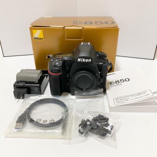 ニコン(Nikon)のニコン　D850(デジタル一眼)