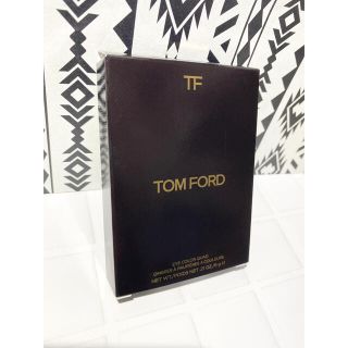 トムフォード(TOM FORD)の♡即日発送♡新品未開封♡トムフォード アイシャドウ ハネムーン クォード 04(アイシャドウ)