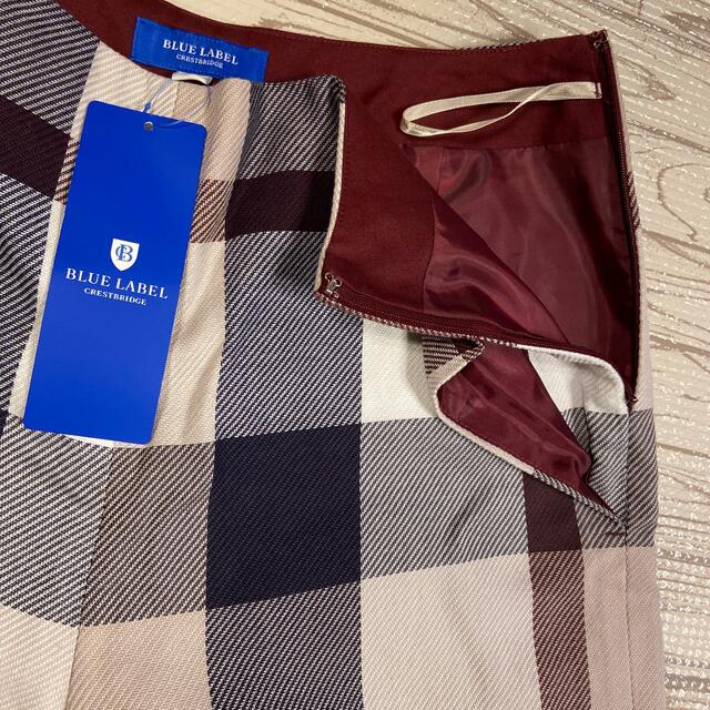 BURBERRY BLUE LABEL(バーバリーブルーレーベル)のブルーレーベル　クレストブリッジ　ワイドパンツ レディースのパンツ(カジュアルパンツ)の商品写真