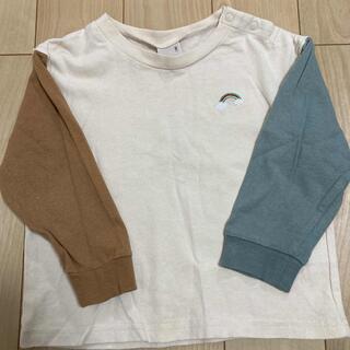 プティマイン(petit main)の虹刺繍袖ロゴロンT(Tシャツ/カットソー)