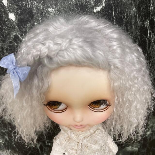 blythe _w-477プラチナライトグレー⭐️チベットラムウィッグ