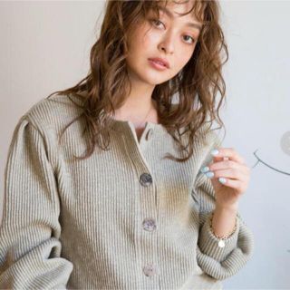 SeaRoomlynn♡新品シェルボタンカーディガン