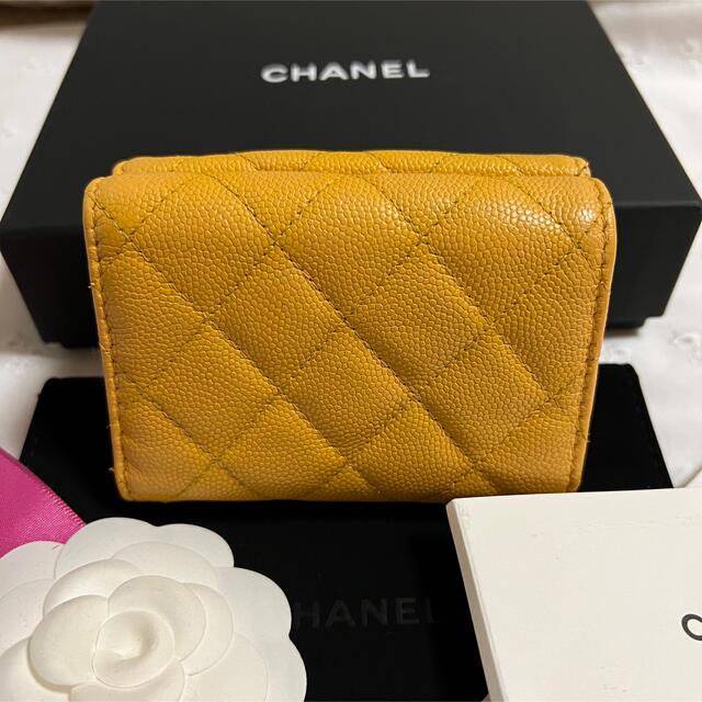 CHANEL(シャネル)の【専用】CHANEL キャビアスキン マトラッセ3つ折り財布  レディースのファッション小物(財布)の商品写真