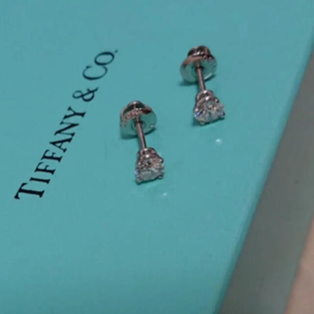 Tiffany 両耳0.56-0.60カラット☆ティファニー☆スタッズピアス☆ダイヤモンド×PTの通販 by コペル's shop|ティファニーならラクマ & Co. - 得価人気