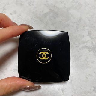 シャネル(CHANEL)のCHANEL 単色　アイシャドウ　10 フレッシュ(アイシャドウ)