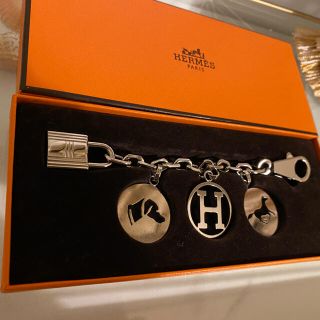 エルメス(Hermes)の【美品・エルメス】アミュレット4 バッグチャーム(チャーム)