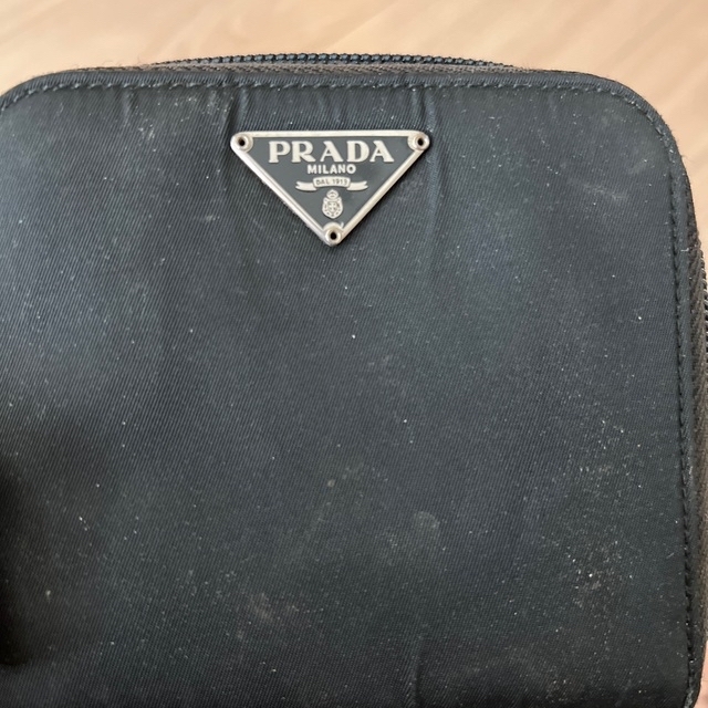 PRADA(プラダ)のPRADA財布 レディースのファッション小物(財布)の商品写真