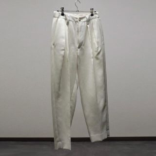 LIDNM SIDE TUCK STRAIGHT TROUSERS(スラックス)